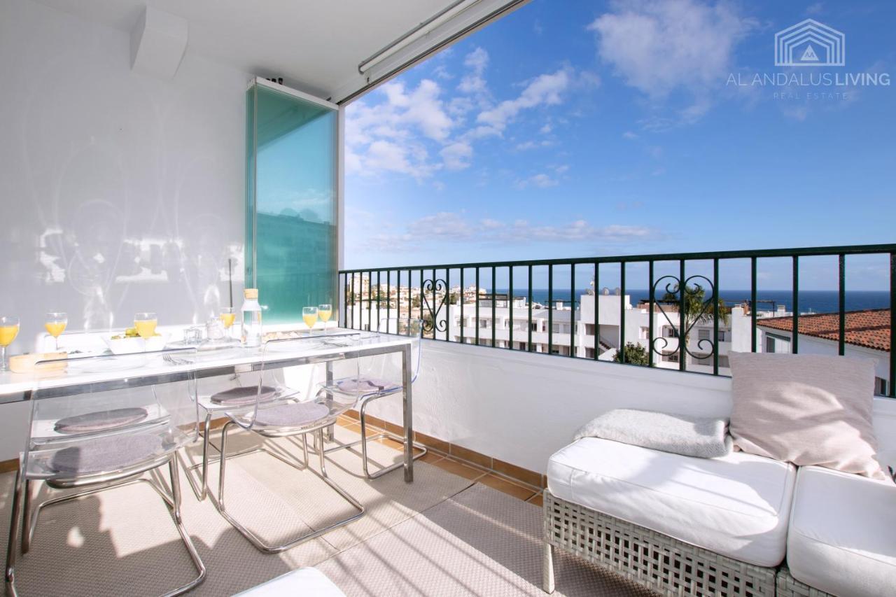 Scandinavian Seaview Terrace: Miraflores Beach Retreat Malaga Exterior photo