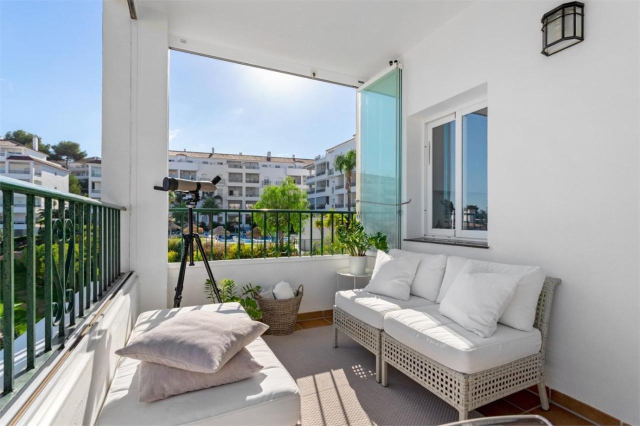 Scandinavian Seaview Terrace: Miraflores Beach Retreat Malaga Exterior photo