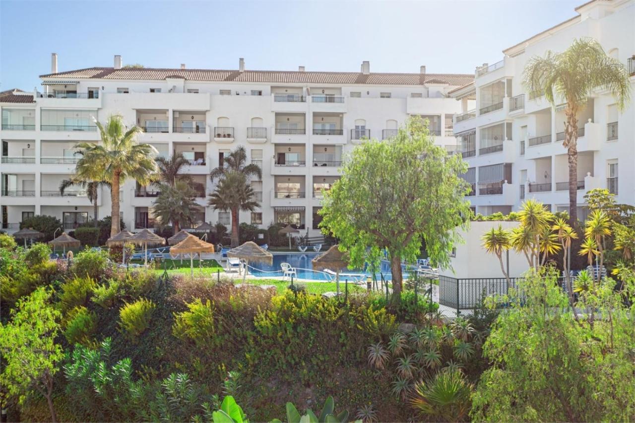 Scandinavian Seaview Terrace: Miraflores Beach Retreat Malaga Exterior photo